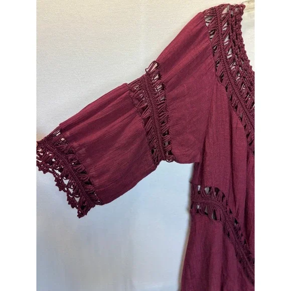 Vivid Importers Crochet Trim Tunic Top Handkerchief Hem Boho Resort Burgundy - Picture 2 of 6
